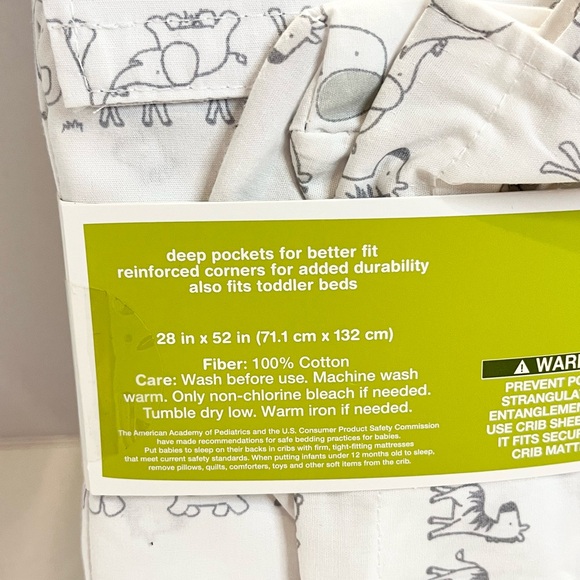 Circo Woven Baby Girl Boy Fitted Crib Sheet Gray Animals Safari 100% Cotton NEW - Picture 2 of 3